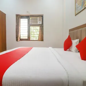 Hotel O Taj Classic, Tajganj